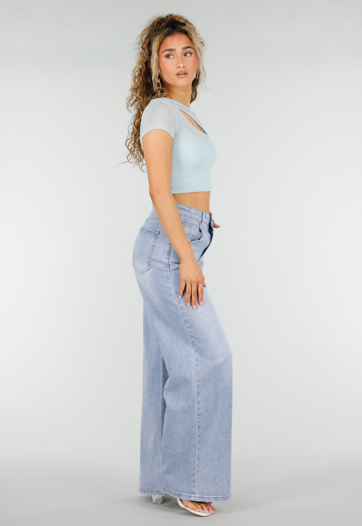 Lichtblauwe Mesh Crop Top met Korte Mouw en Pads