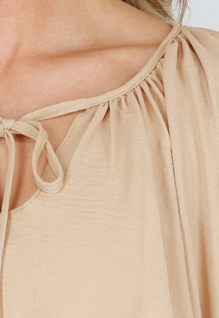 Beige Lange Mouwen Blouse met V-hals en Koordjes