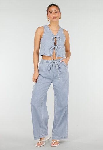 Lichtblauwe Denim Set met Strik Top en Broek