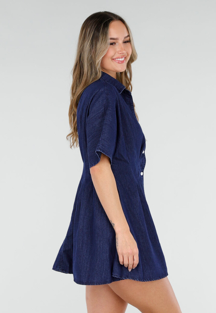 Donkerblauwe Getailleerde Denim Blouse Jurk met Korte Mouwen