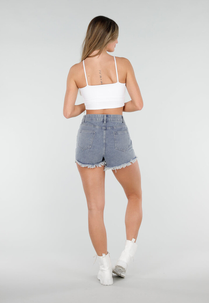 Lichtblauwe Denim Short met Strass Steentjes en Rafelzoom