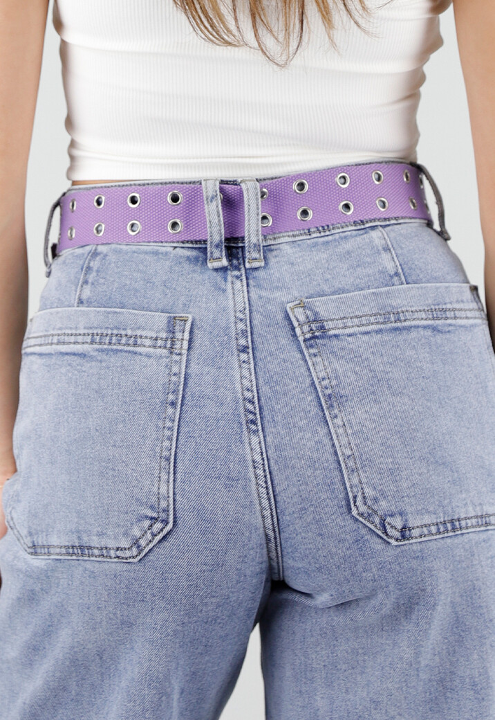 Paarse Riem met Metalen Oogjes en Gesp