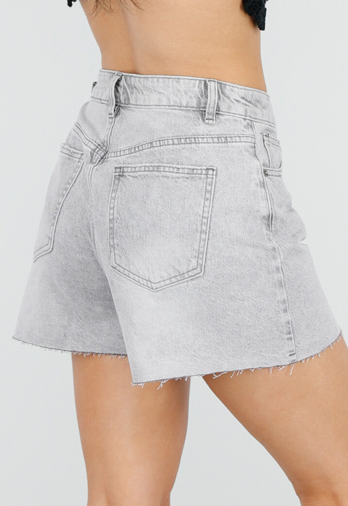 Grijze Denim Short met Ruwe Zoom en Lichte Stretch