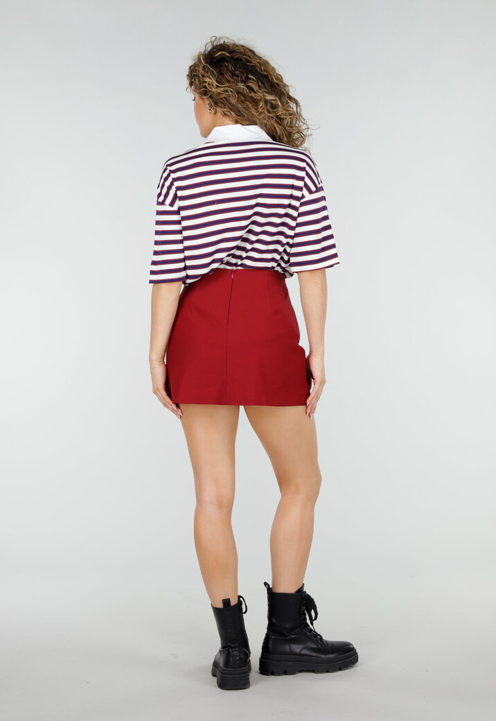 Rode Korte Skort met Stretch en Binnenbroekje