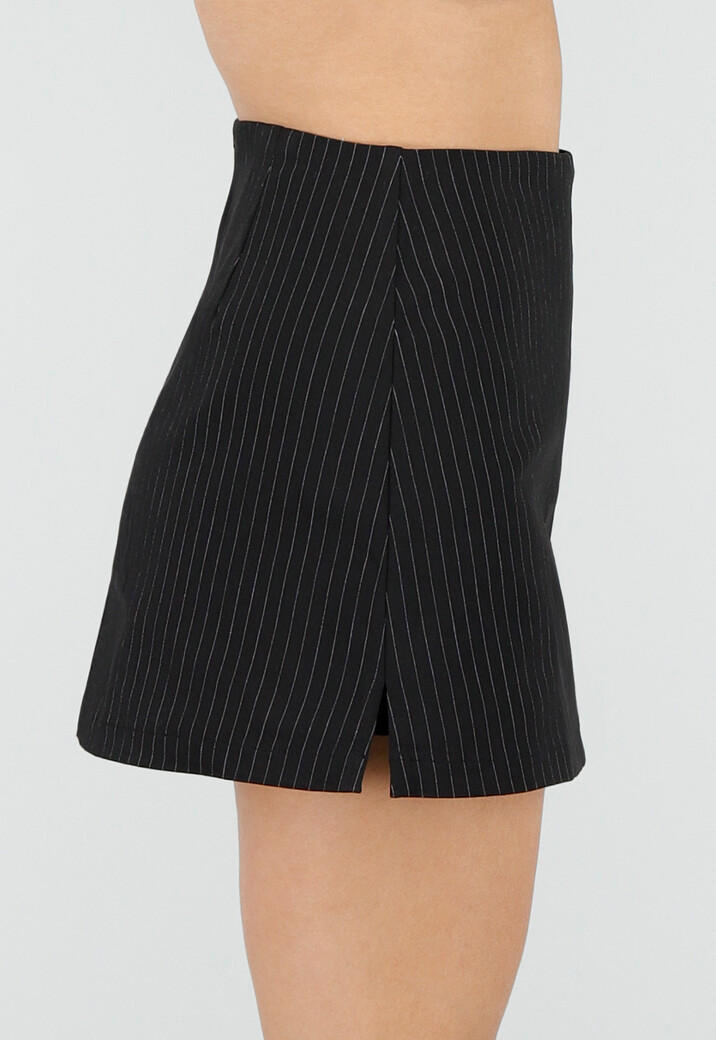 Zwarte Pinstripe Mini Skort met Split en Stretch Broekje