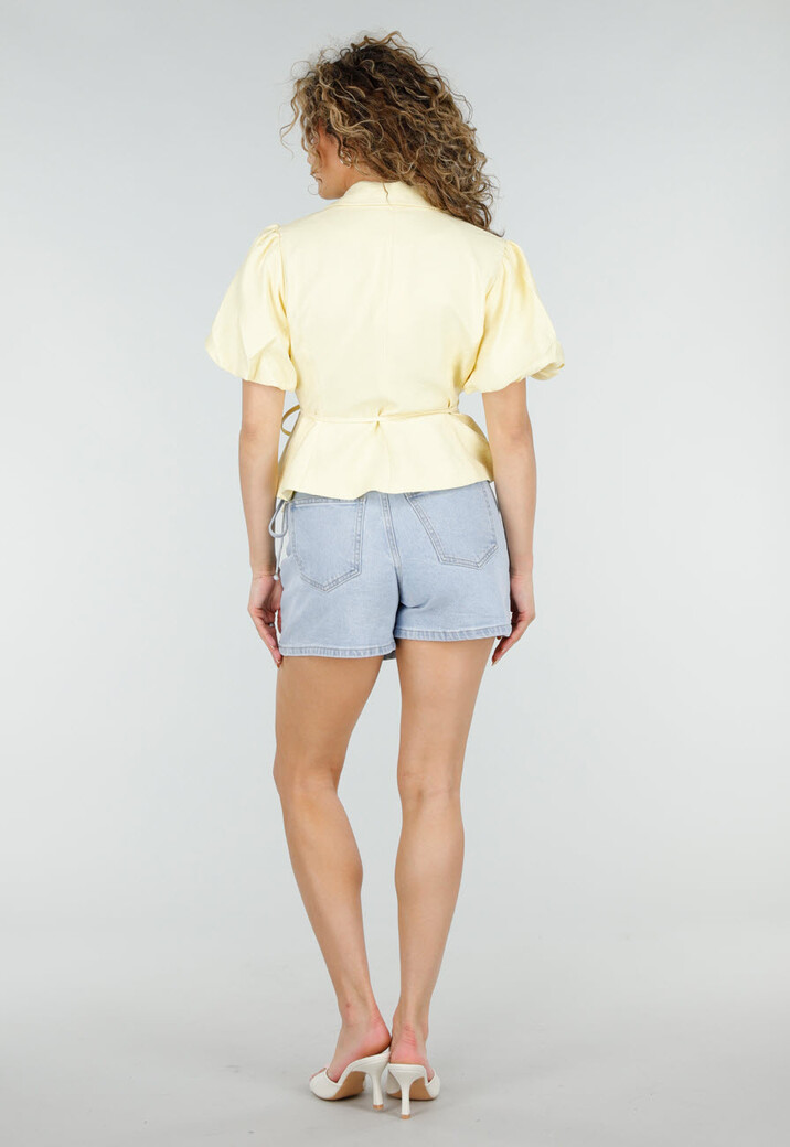 Lichtblauwe Denim Skort met Overslag, Striksluiting en Hoge Taille