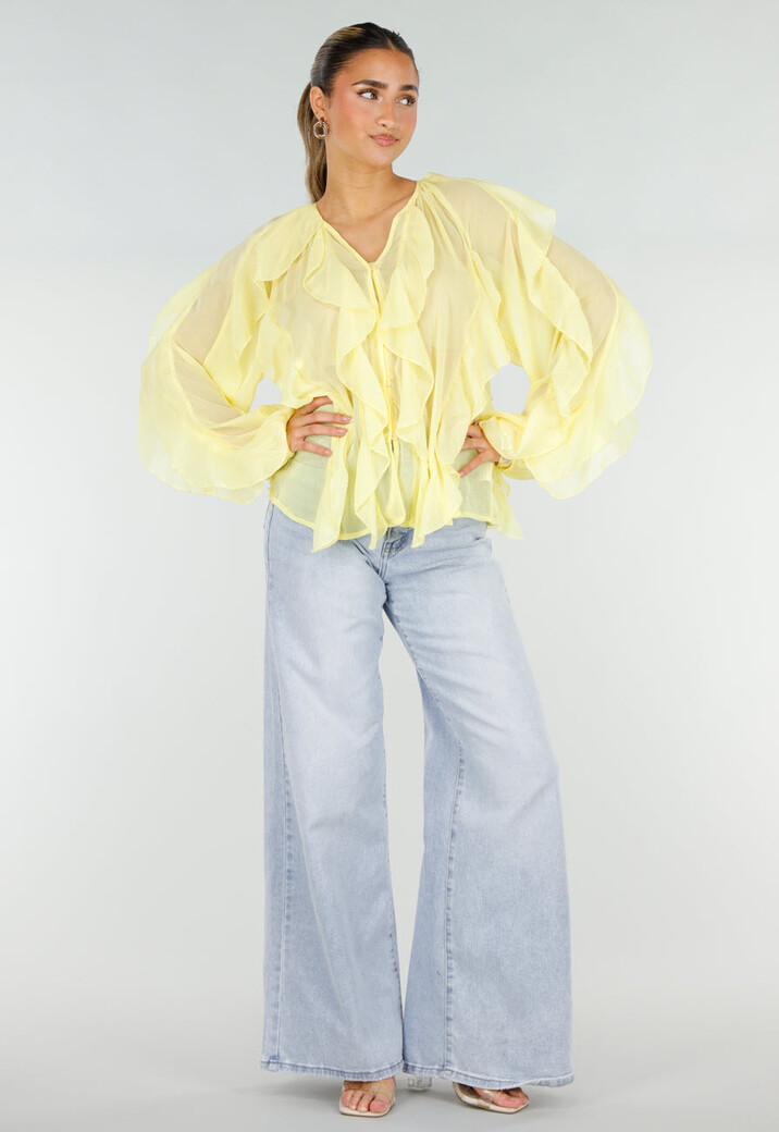 Gele Chiffon Blouse met Ruffles Lange Mouwen en Knopen