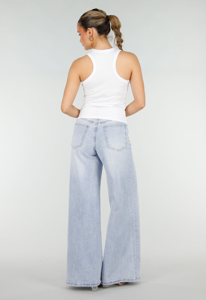 Witte Rib Tanktop met Roze Tekst en Ronde Hals