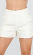 Ecru Linnenlook Short met Plooien en Rechte Pijpen