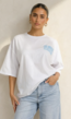 Wit T-shirt met Blauwe Backprint, Ronde Hals en Korte Mouwen