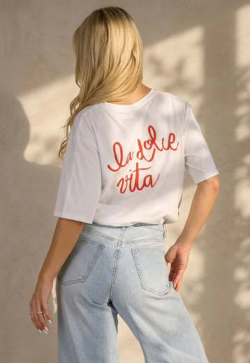 Wit T-shirt met Rode La Dolce Vita Print