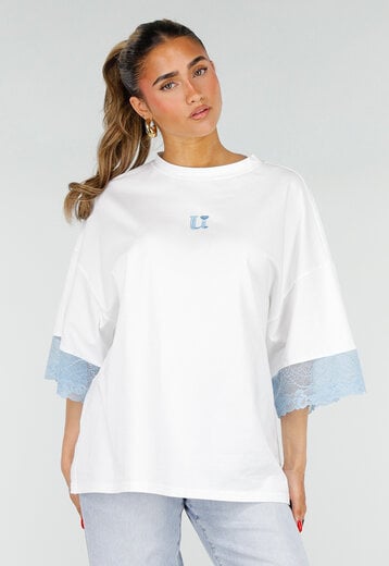 Wit Oversized T-Shirt met Blauw Kant