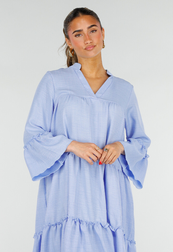 Lichtblauwe Midi Jurk met V-hals en Ruffle Details
