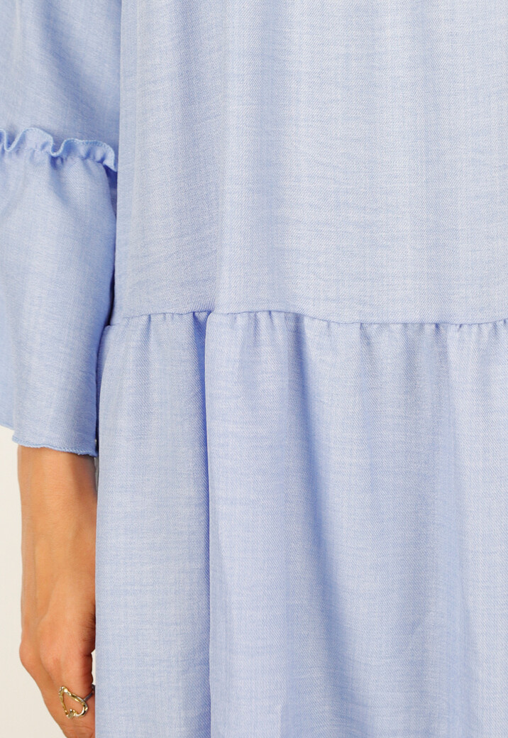 Lichtblauwe Midi Jurk met V-hals en Ruffle Details