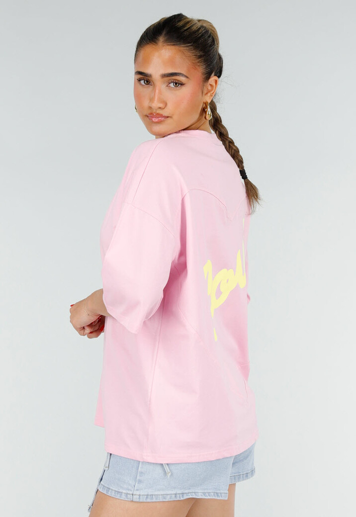 Roze Oversized T-shirt met Korte Mouwen en Backprint