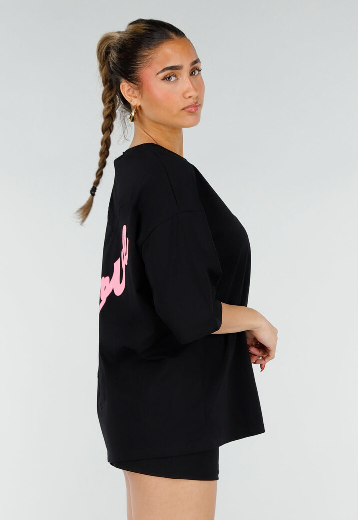 Zwart Oversized T-shirt met Korte Mouwen en Roze Backprint