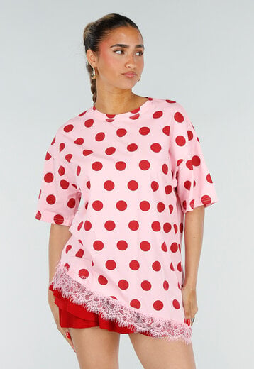 Roze T-Shirt met Rode Stippen en Kant