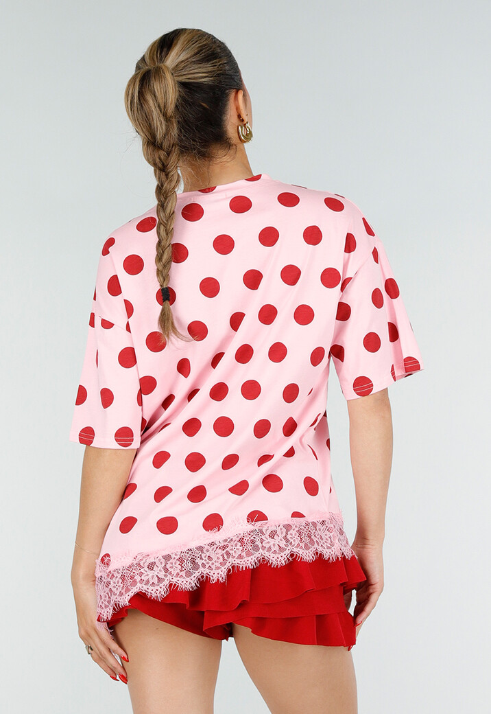 Roze Oversized T-Shirt met Rode Stippen en Kanten Zoom