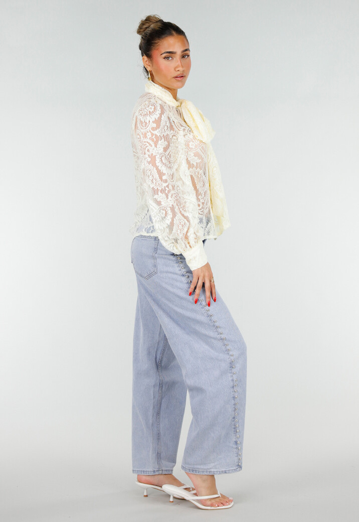 Lichtgele Transparante Kanten Blouse met Strikkraag en Lange Mouwen