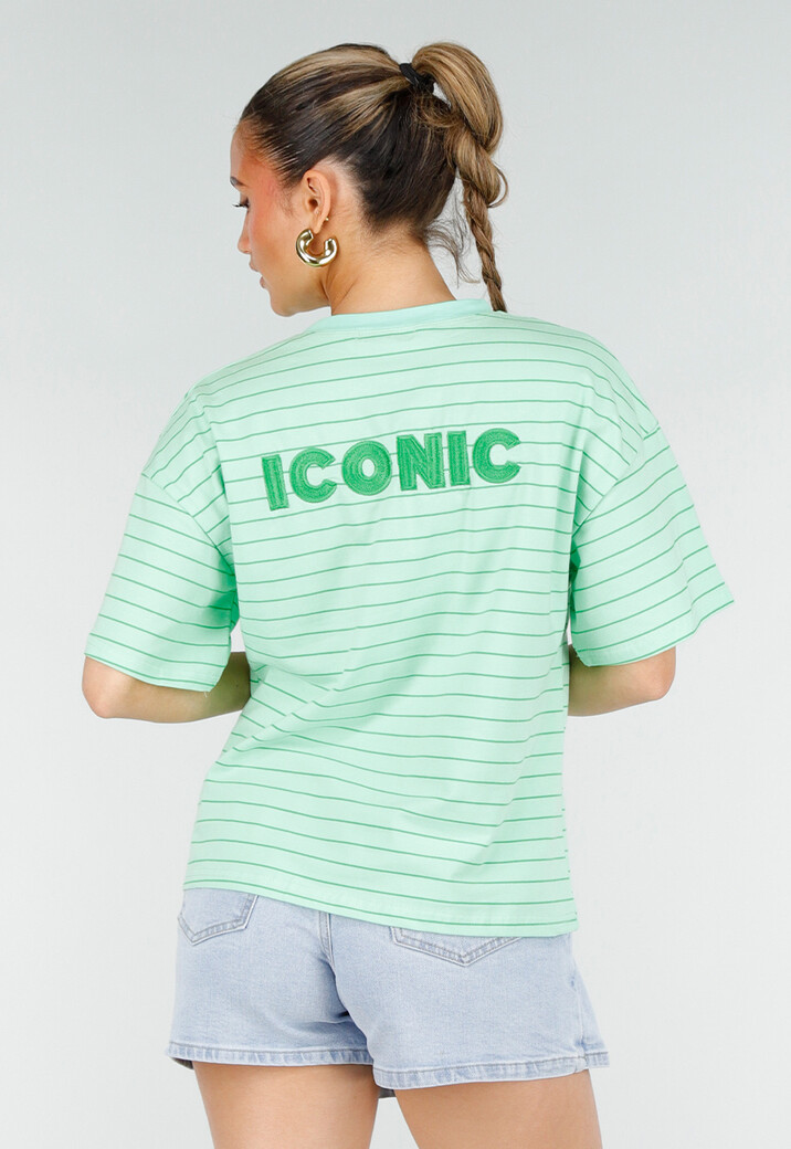 Mintgroen Gestreept Oversized T-shirt met Iconic Opdruk