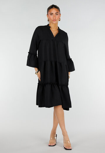 Zwarte Midi Jurk met Ruffles