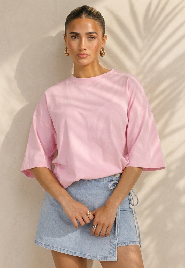 Roze Oversized T-shirt met Korte Mouwen en Backprint