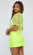Neongele Fishnet Crop Top met Korte Mouwen