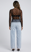 Zwarte Transparante Mesh Top met Hartjes en Lange Mouwen