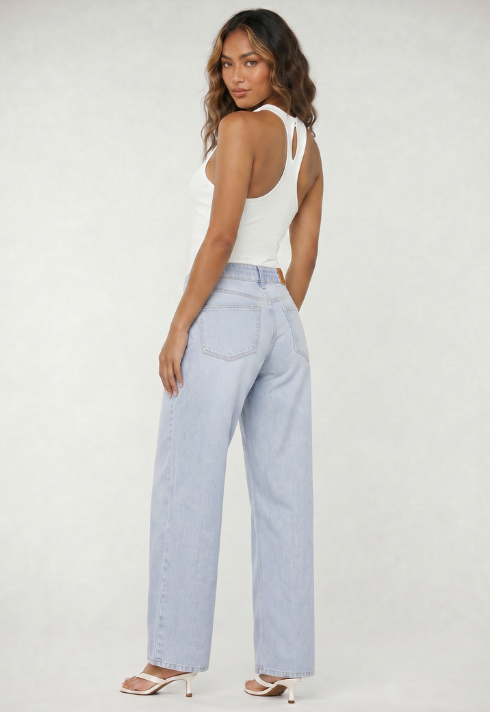Witte Halter Top met Watervalhals en Pads