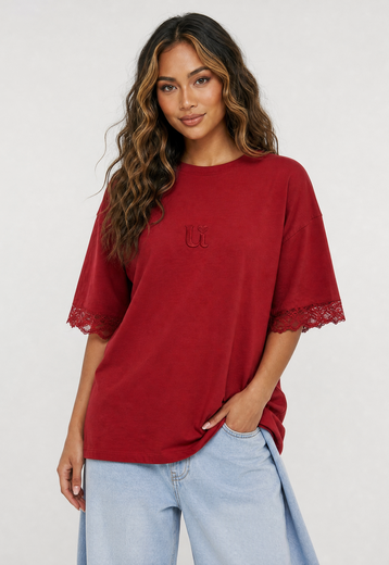 Rood T-Shirt met Kantmouwen