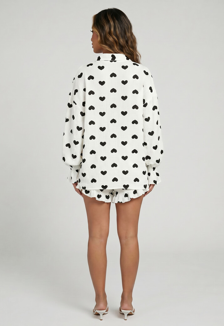 Witte Mousseline Two Piece met Zwarte Hartjes en Ruffles