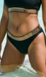 Zwart met Goud Bikinibroekje met Fishnet Effect