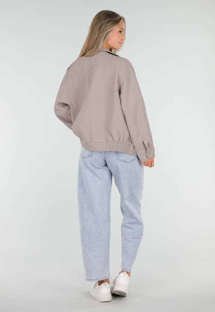 Taupe Bikerjack met Opstaande Kraag en Ritssluiting