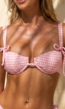 Roze Geruite Beugel Bikinitop met Ruches en Schouderstrikjes