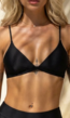 Triangel Bikinitop in Zwart met Pads