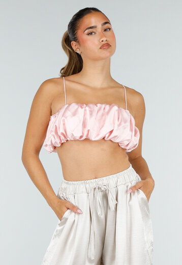 Roze Satijnen Cropped Top met Spaghettibandjes