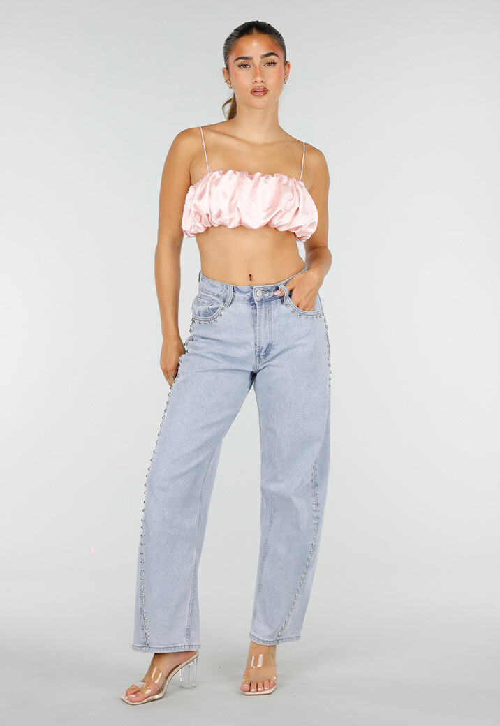 Roze Satijnen Cropped Top met Spaghettibandjes en Geplooid Detail