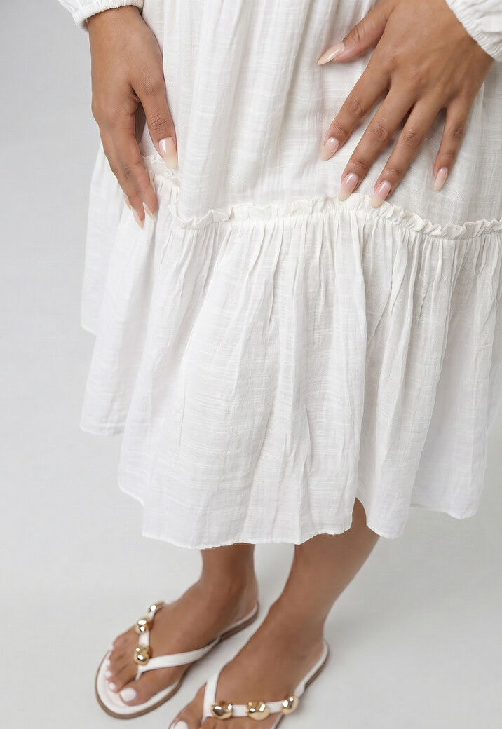 Witte Mousseline Mini Jurk met V-Hals en Volantzoom