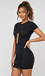 Zwarte Mini Jurk met Cut-Out, Plooien en Korte Mouwen