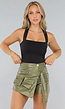 Zwarte Sporttop met Vierkante Hals en Strikdetail