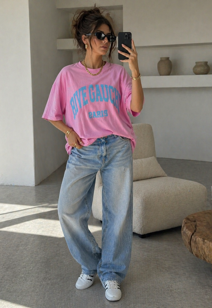 Roze Oversized T-Shirt met Blauwe Tekstprint