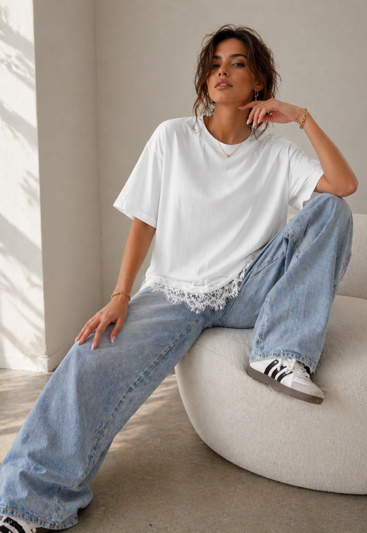 Wit Oversized T-Shirt met Kantzoom