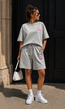 Grijze Two Piece Set met T-Shirt en Shorts