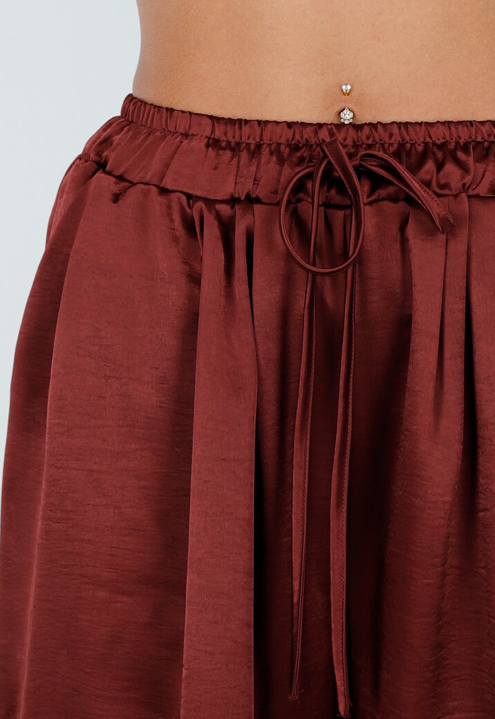 Satijnen Bordeaux Rode Wide Leg Broek met Elastische Taille