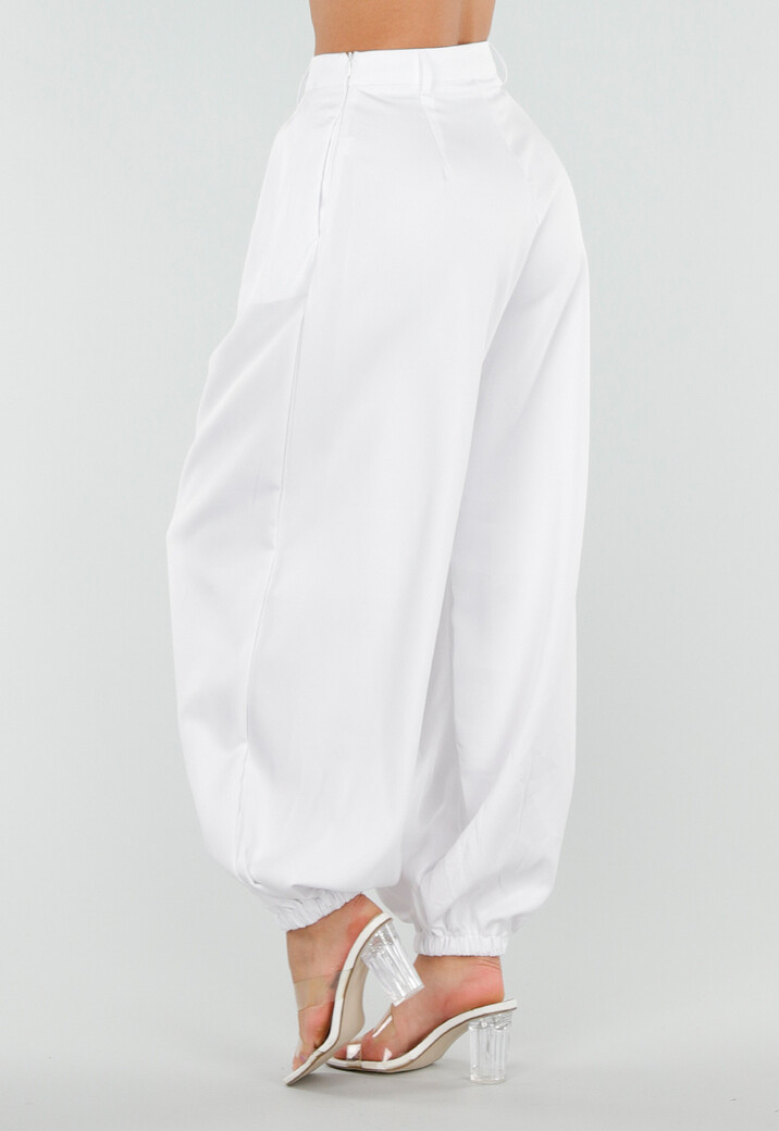Witte Plooibroek met Elastische Boorden en Hoge Taille