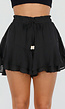 NEW010726 Zwarte Ruffle Skort met Strikkoord