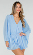 Lichtblauwe Plissé Playsuit met Overslag en Wijde Mouwen