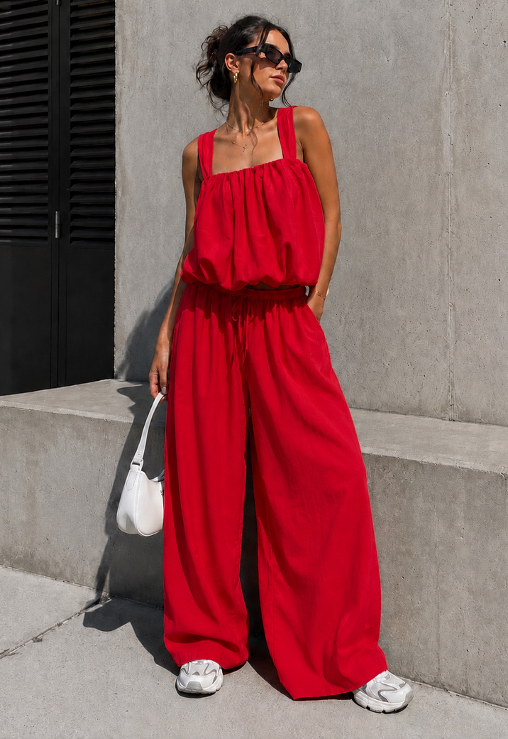 Rode Stretch Two Piece Set met Mouwloze Top en Wide Leg Broek
