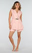 Roze Mouwloze Blazer Set met Ceintuur en Shorts