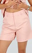 Roze Mouwloze Blazer Set met Ceintuur en Shorts